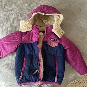 Patagonia reversible hoody, 3T